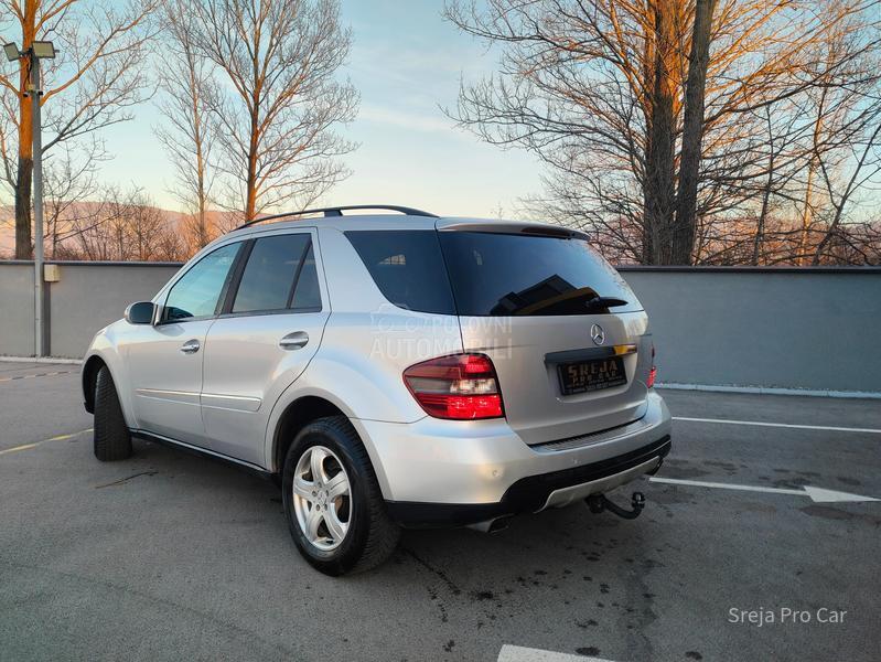 Mercedes Benz ML 280 4MATIC CDI NAV1