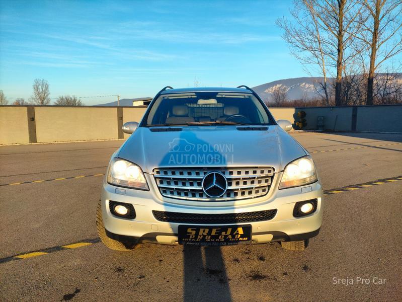 Mercedes Benz ML 280 4MATIC CDI NAV1