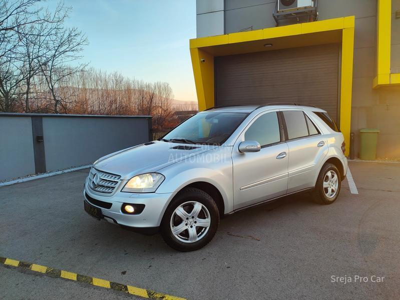 Mercedes Benz ML 280 4MATIC CDI NAV1