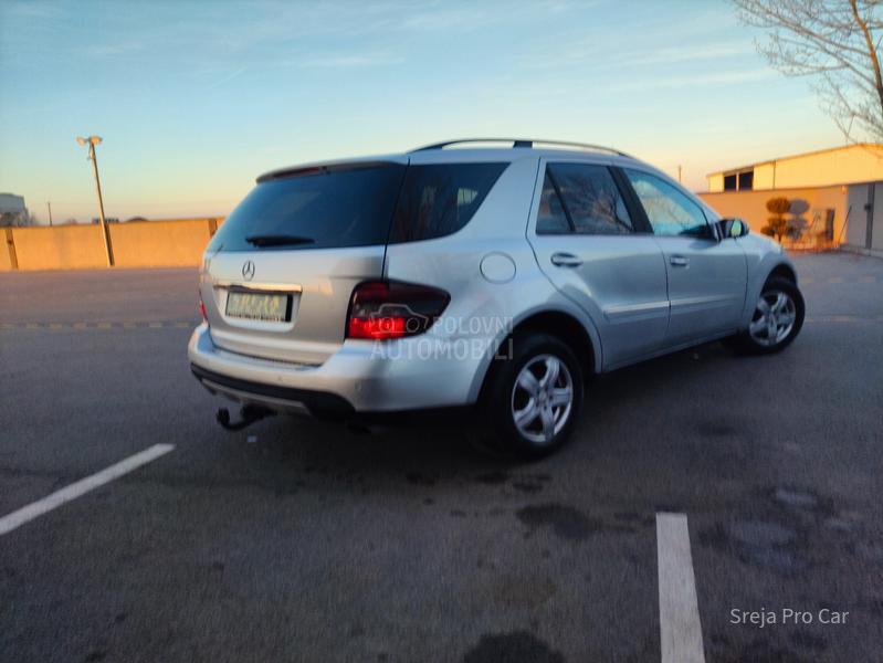 Mercedes Benz ML 280 4MATIC CDI NAV1