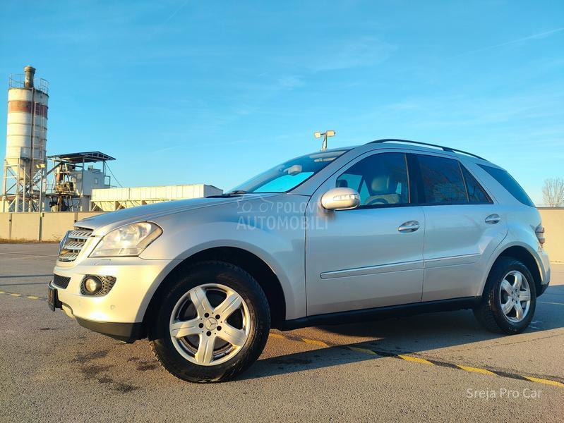 Mercedes Benz ML 280 4MATIC CDI NAV1