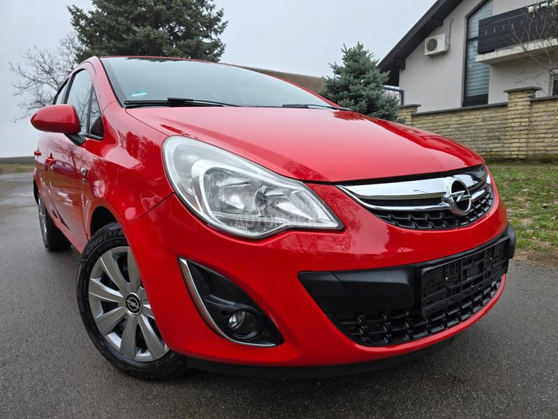 Opel Corsa D 1.4b   Adam 150