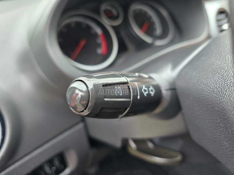 Opel Corsa D 1.4b   Adam 150