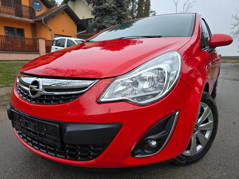 Opel Corsa D 1.4b   Adam 150