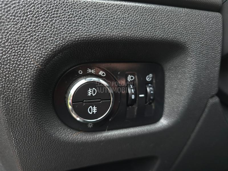 Opel Corsa D 1.4b   Adam 150