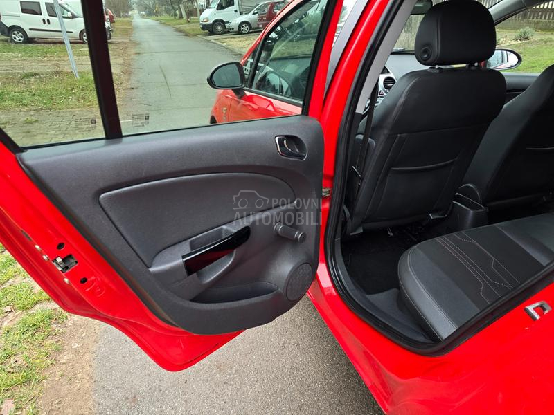 Opel Corsa D 1.4b   Adam 150