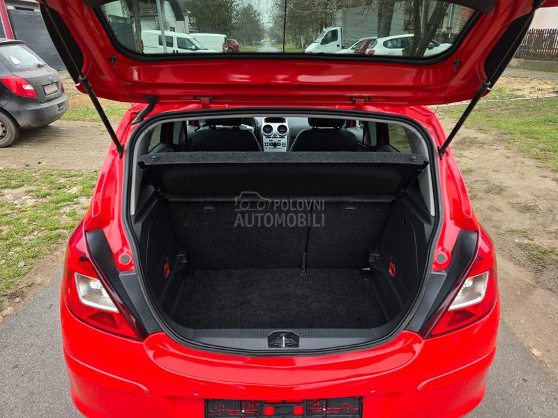 Opel Corsa D 1.4b   Adam 150