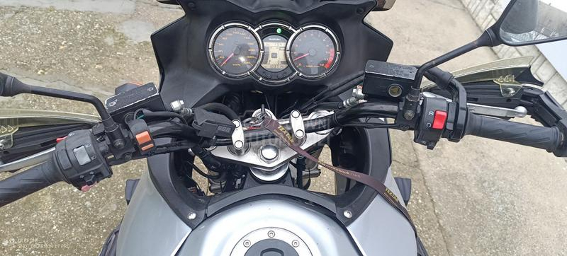 Suzuki vstron 1000 dl