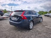 Volvo V60 D5 MOMENTUM