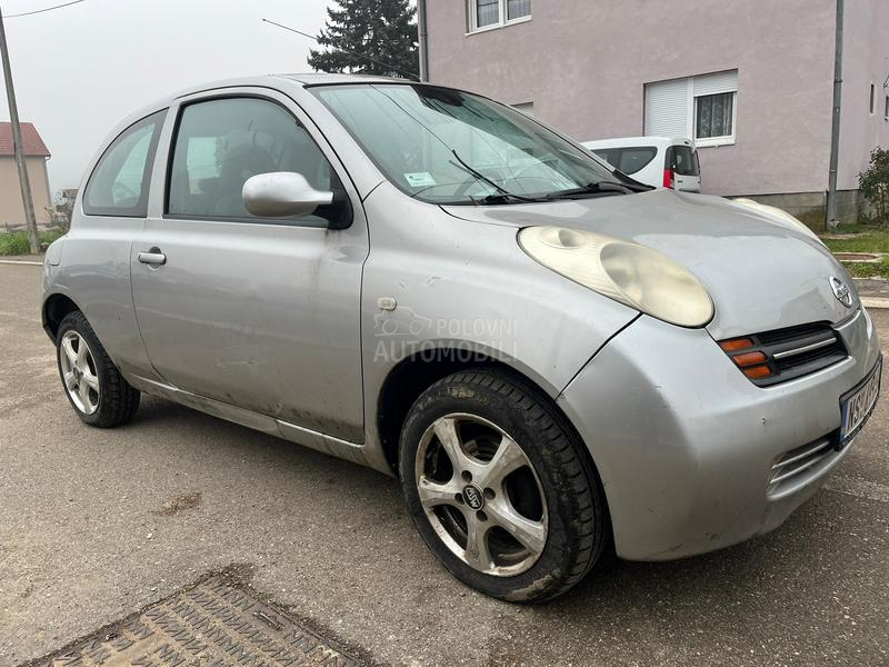 Nissan Micra 