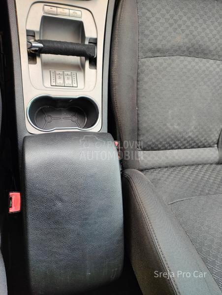 Ford Galaxy 2.0 TDCI GHIA 7SED