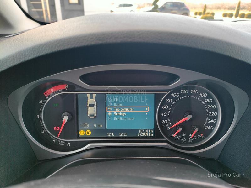 Ford Galaxy 2.0 TDCI GHIA 7SED