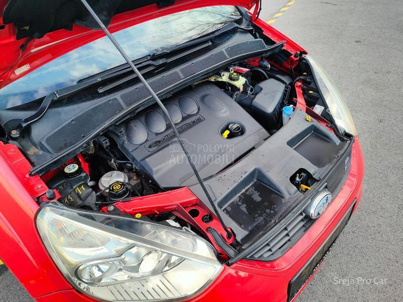 Ford Galaxy 2.0 TDCI GHIA 7SED