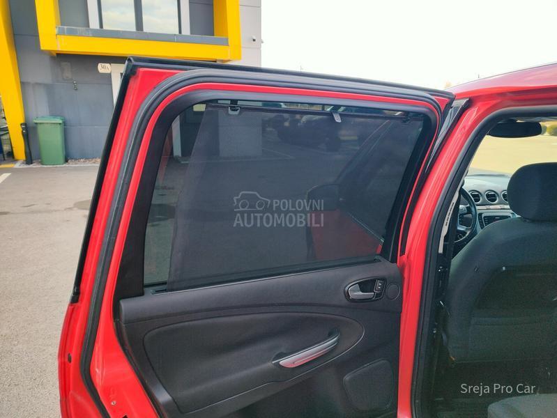 Ford Galaxy 2.0 TDCI GHIA 7SED