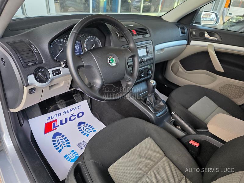 Škoda Octavia 1.6 G A S