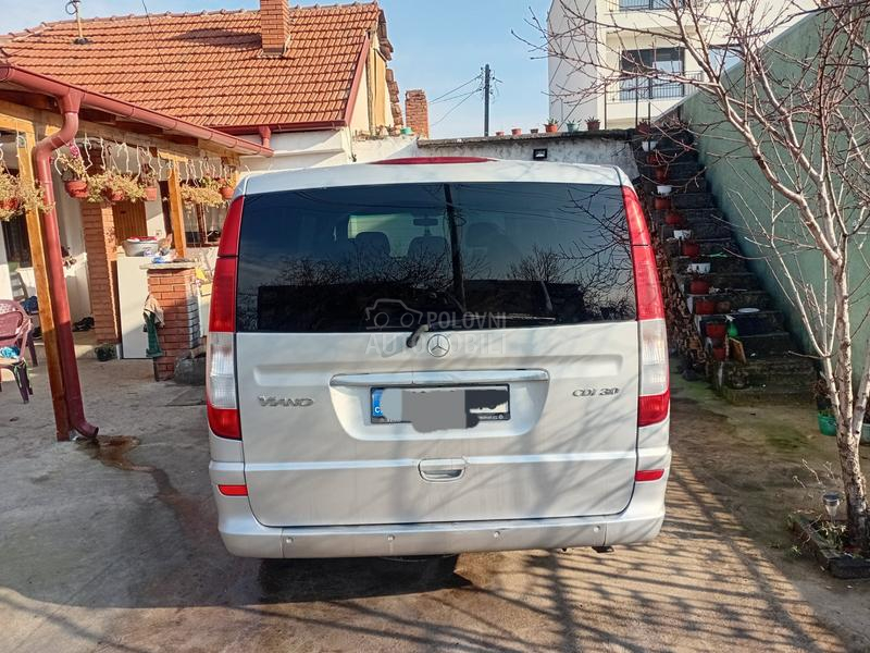 Mercedes Benz Viano 