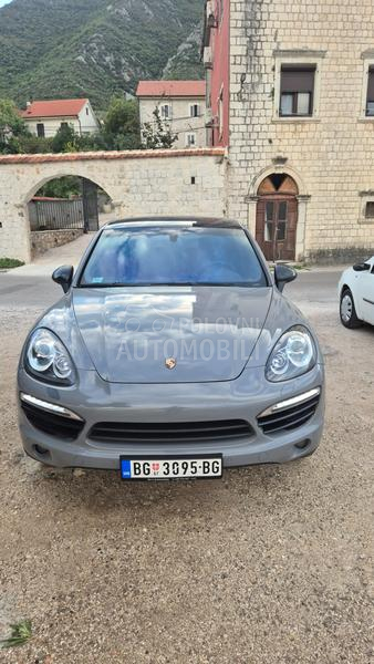 Porsche Cayenne 3.0