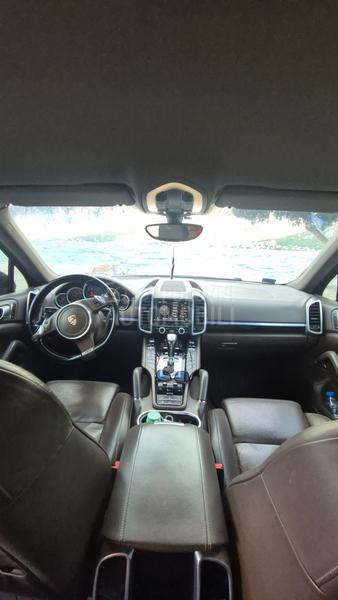 Porsche Cayenne 3.0
