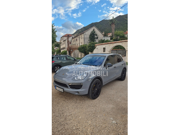 Porsche Cayenne 3.0