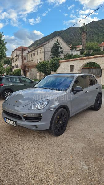 Porsche Cayenne 3.0
