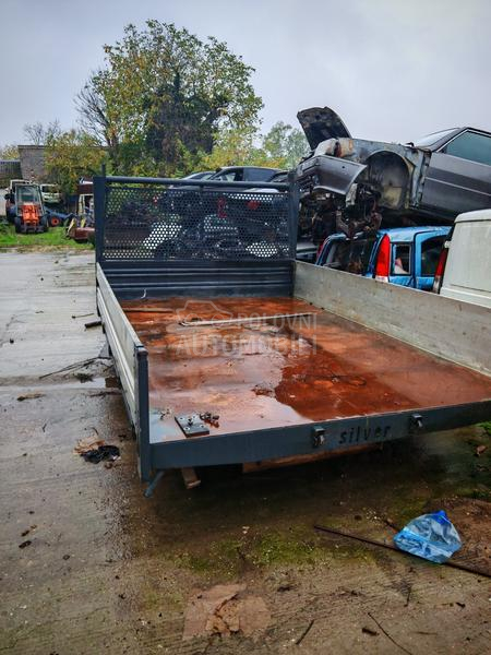 Iveco Daily kopletna kipa