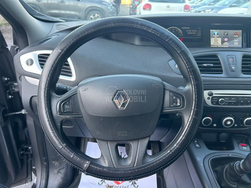 Renault Scenic 1.5 DCI