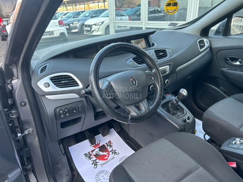 Renault Scenic 1.5 DCI