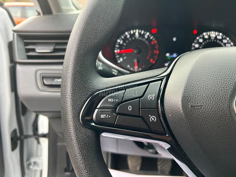 Renault Clio 1.0 Sce