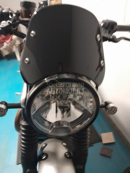 Triumph Speed twin 1200