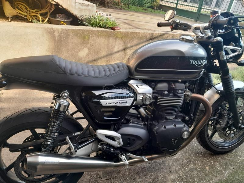 Triumph Speed twin 1200