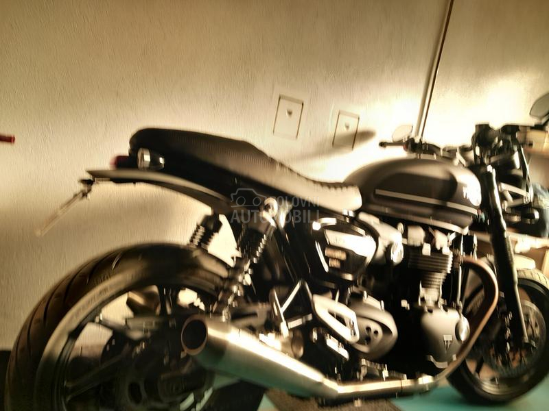 Triumph Speed twin 1200