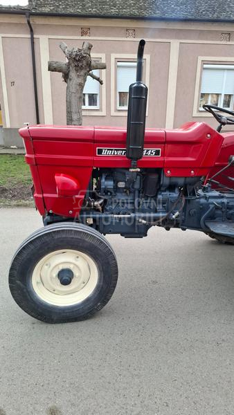 Universal 445