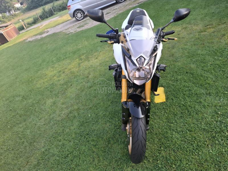 Yamaha Fz8n  dobra