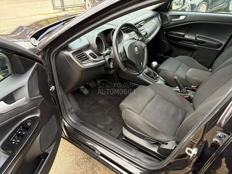 Alfa Romeo Giulietta 