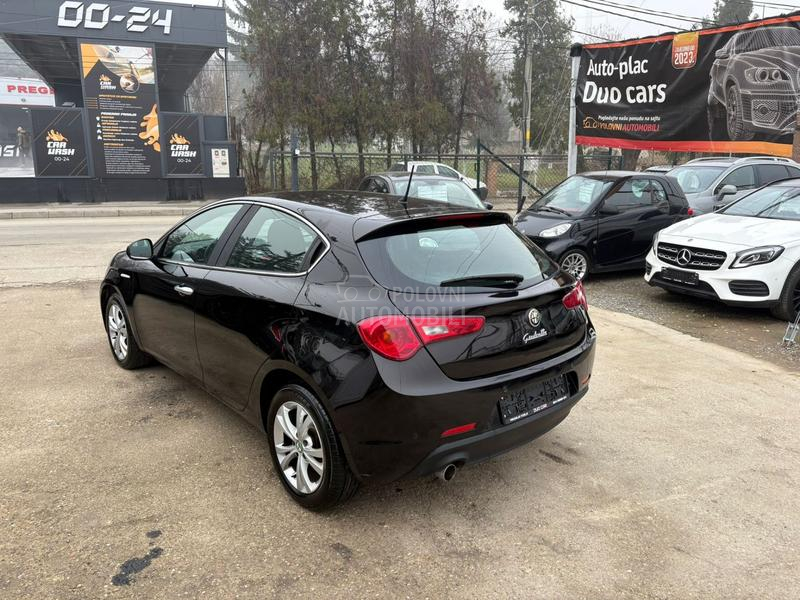 Alfa Romeo Giulietta 