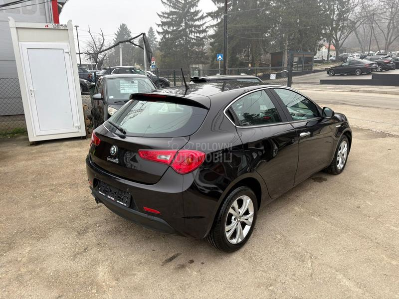 Alfa Romeo Giulietta 