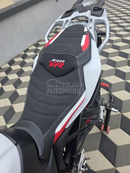 BMW S1000XR