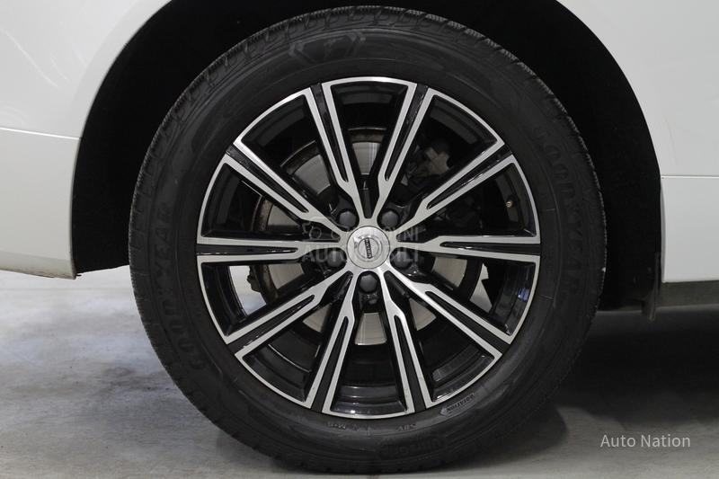 Volvo XC60 B5 AWD Inscription