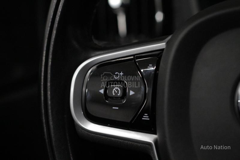 Volvo XC60 B5 AWD Inscription