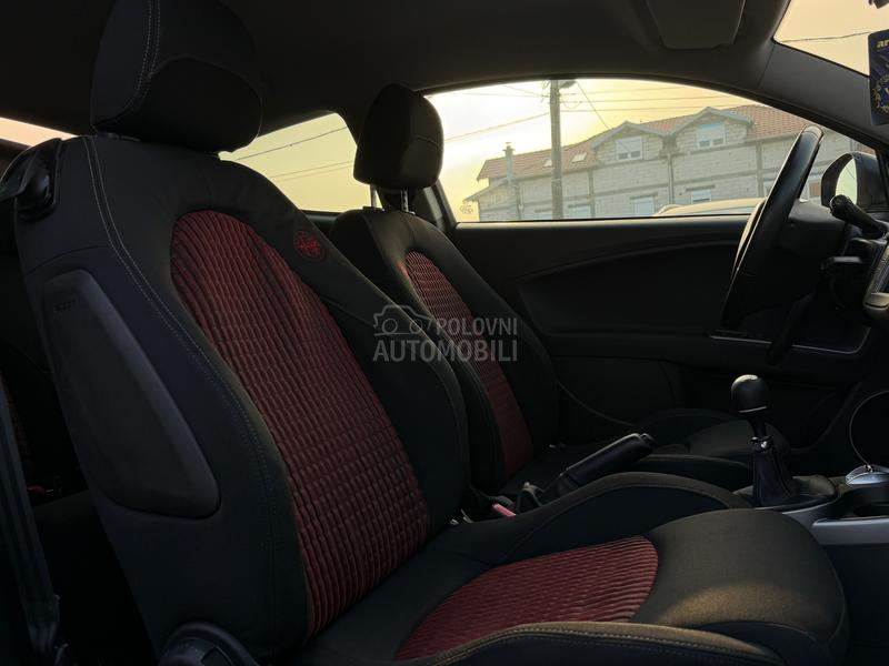 Alfa Romeo MiTo CH/NAVl/carbon