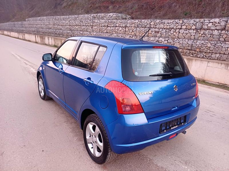 Suzuki Swift 1.3 4WD CH