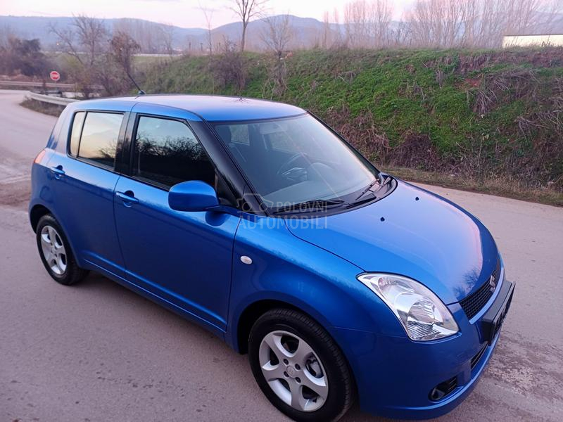 Suzuki Swift 1.3 4WD CH