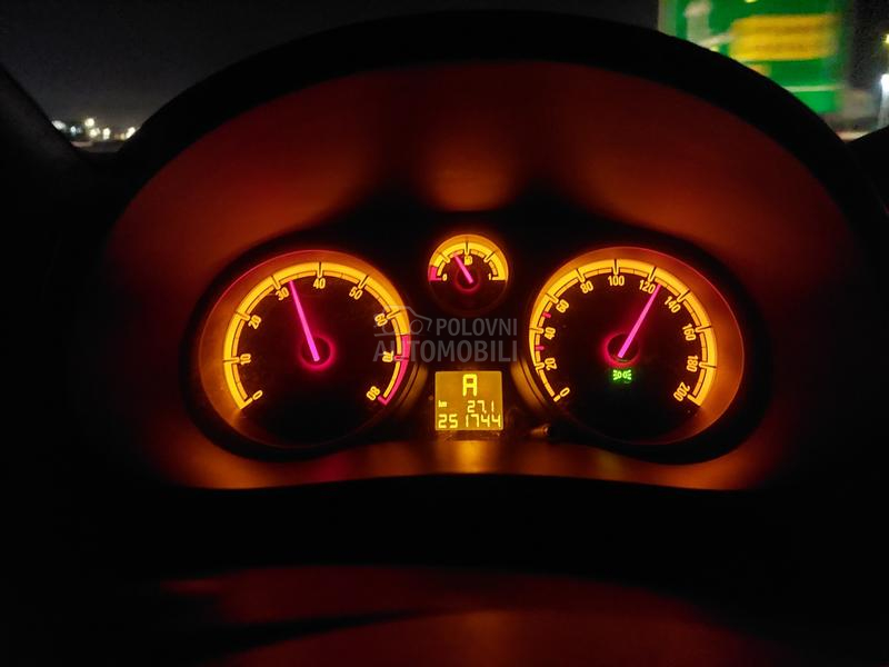 Opel Corsa D 1.2 16v
