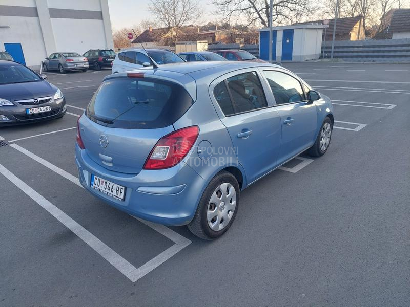 Opel Corsa D 1.2 16v