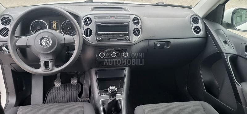Volkswagen Tiguan //NOV//