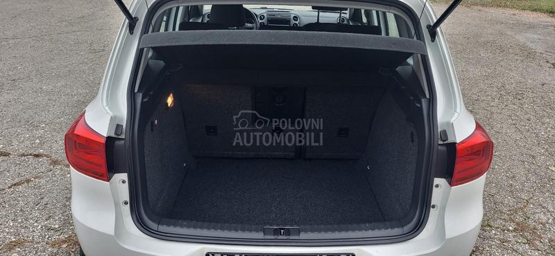 Volkswagen Tiguan //NOV//