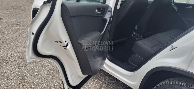 Volkswagen Tiguan //NOV//