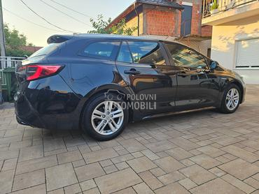 Toyota Corolla 1.8 Hybrid