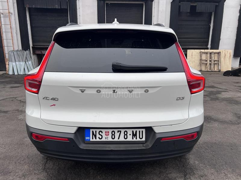Volvo XC40 Momentum PRO Winter
