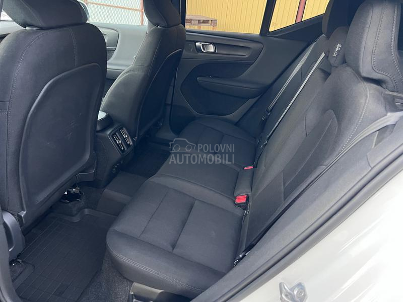 Volvo XC40 Momentum PRO Winter